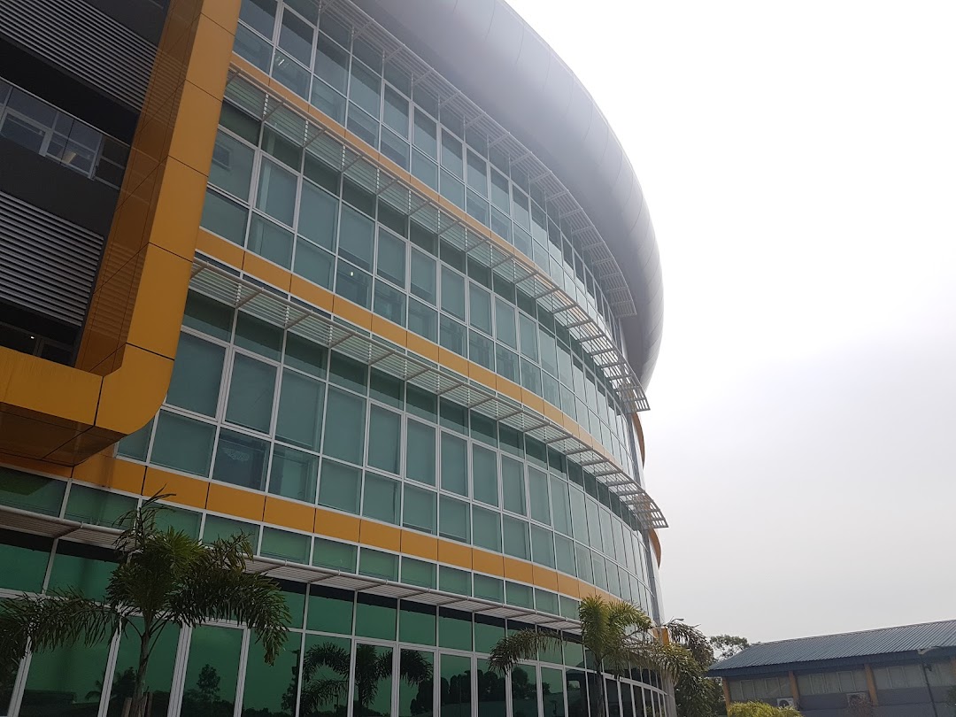 Kompleks Ibu Pejabat JKR Negeri Selangor di bandar Shah Alam