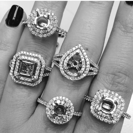 Jewelry Store «Harris Jewelers», reviews and photos, 4101 Mexico Rd, St Peters, MO 63376, USA