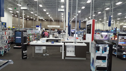Electronics Store «Best Buy», reviews and photos, 15750 Shady Grove Rd, Gaithersburg, MD 20877, USA