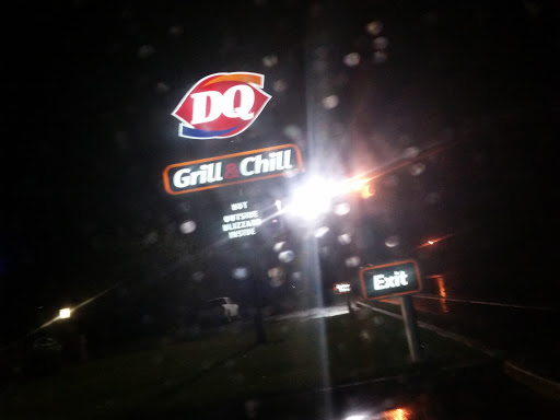 Dairy Queen Grill & Chill image 9