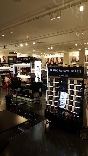 Cosmetics Store «SEPHORA», reviews and photos, 550 S Rosemary Ave, West Palm Beach, FL 33401, USA