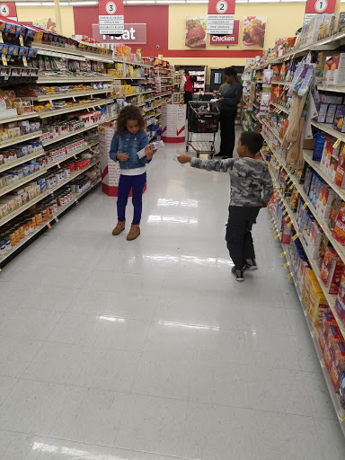 Supermarket «Shoppers Food», reviews and photos, 5600 The Alameda, Baltimore, MD 21239, USA