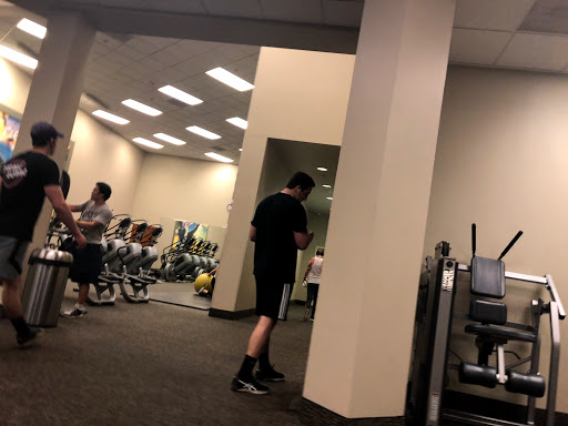 Gym «LA Fitness», reviews and photos, 1351 E 19th St, Upland, CA 91784, USA