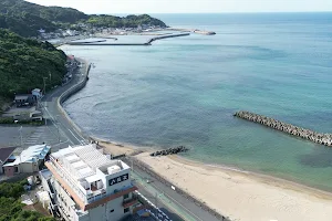 海辺の鮨宿八幡屋 image