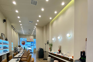 Above Pigment Nails & Spa