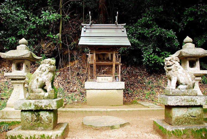 春日神社