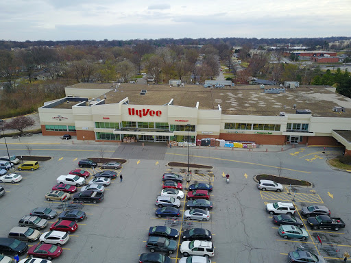 Supermarket «Hy-Vee», reviews and photos, 6655 Martway St, Mission, KS 66202, USA