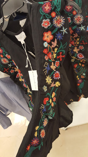 Shopping Mall «Park Forest Shopping Center SW», reviews and photos, 3544 Forest Ln, Dallas, TX 75234, USA