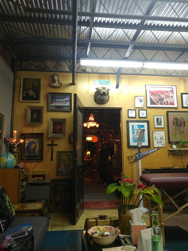 Tattoo Shop «Curiosity Shop», reviews and photos, 100 43rd St #116, Pittsburgh, PA 15201, USA