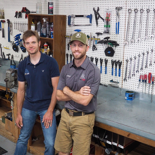 Bicycle Store «Bike Store», reviews and photos, 4025 Watson Blvd #240, Warner Robins, GA 31093, USA