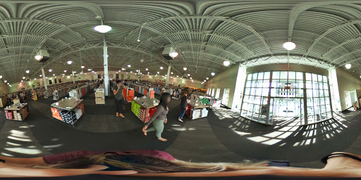 Shoe Store «DSW Designer Shoe Warehouse», reviews and photos, 4021 Conroy Rd, Orlando, FL 32839, USA