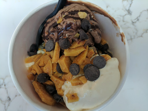 Ice Cream Shop «Milkjam Creamery», reviews and photos, 2743 Lyndale Ave S, Minneapolis, MN 55408, USA