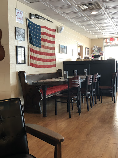 Coffee Shop «Cummings Candy & Coffee», reviews and photos, 146 N Main St, Butler, PA 16001, USA