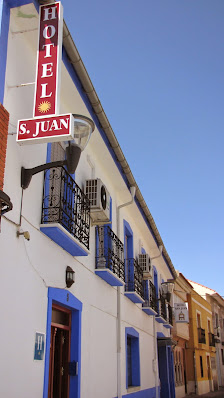HOTEL SAN JUAN C. Peligros, 5, 13170 Miguelturra, Ciudad Real, España