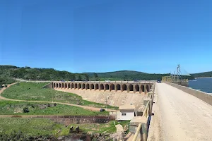 Itupararanga Dam image