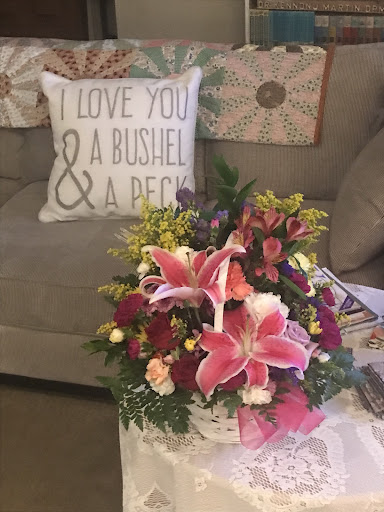 Florist «Joy Flower Shop», reviews and photos, 7630 Fair Oaks Blvd, Carmichael, CA 95608, USA