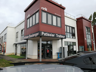 Il s'agit de la même boulangerie à Le Plessis-Belleville
