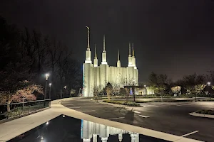 Washington D.C. Temple Visitors' Center image