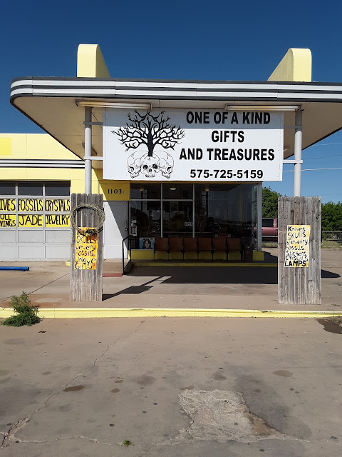 One of a Kind Gifts & Treasures