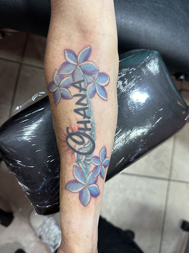 Explore lip tattoos ideas, creative tattoo ideas in Kailua Kona, available at K Town Tattoo
