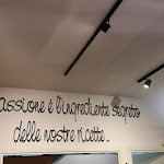 Photo n°22 de l'avis de Vito. fait le 29/09/2023 à 19:10 sur le  Delizie di Sicilia - Panificio - Prodotti tipici Siciliani - Pizza al trancio | Pizzeria à Desenzano del Garda