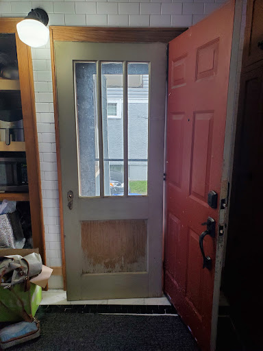 Door Supplier «Bauer Brothers Salvage», reviews and photos, 2432 N 2nd St, Minneapolis, MN 55411, USA