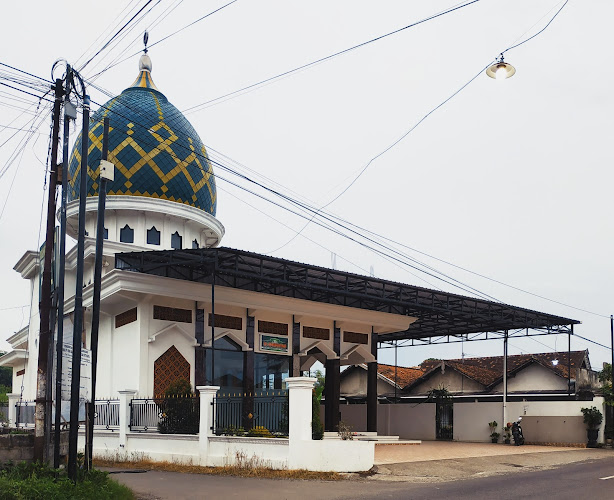 Masjid AL - Qomariah