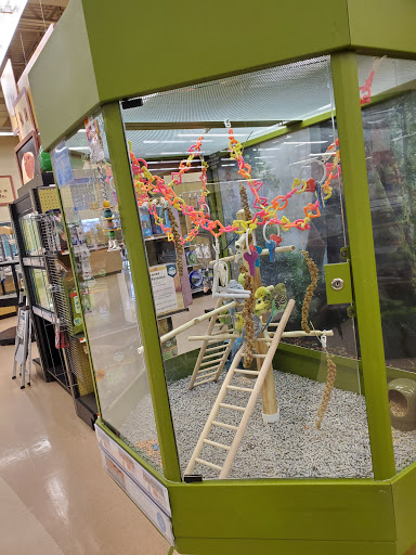 Pet Supply Store «Petco Animal Supplies», reviews and photos, 141 Tuckahoe Rd #130, Sewell, NJ 08080, USA