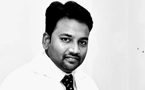 Dr. John Benny MS(Ortho)FASM ;FIJR(Germany);FISS;FIRH(France) Arthroscopy & Joint Replacement Surgeon - Best Ortho Doctor image