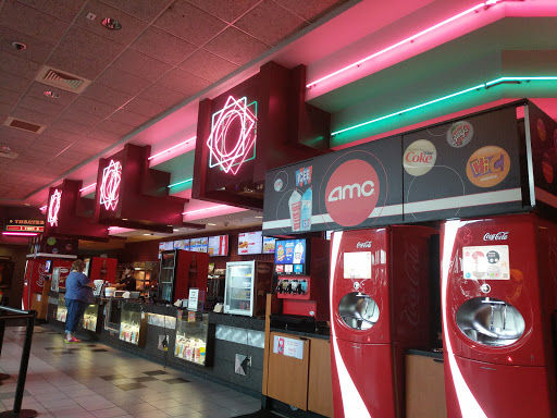 Movie Theater «AMC Showplace Terre Haute 12», reviews and photos, 3153 S 3rd Pl, Terre Haute, IN 47802, USA