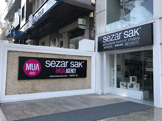 Sezar Sak Make Up Studio Arjantin