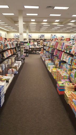 Book Store «Books-A-Million», reviews and photos, 2626 E Stone Dr, Kingsport, TN 37660, USA