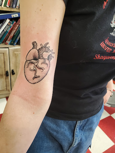 Tattoo Shop «Lost Dutchman Tattoo», reviews and photos, 4121 N 19th Ave, Phoenix, AZ 85015, USA