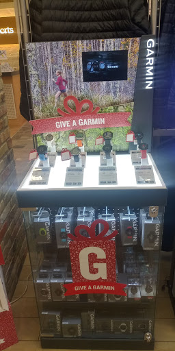 Sporting Goods Store «Gazelle Sports Holland», reviews and photos, 24 W 8th St, Holland, MI 49423, USA