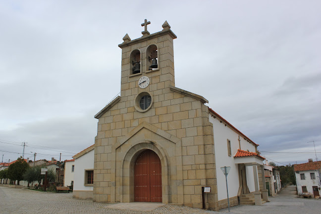 Igreja Paroquial de Picote - Igreja
