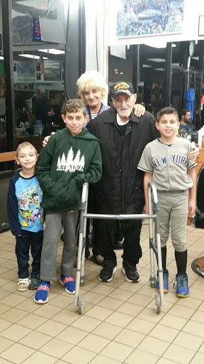 Barber Shop «Pats/Pergament Barber Shop», reviews and photos, 17 Emerson Ave, Levittown, NY 11756, USA