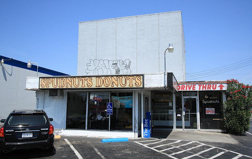 Donut Shop «Spudnuts Donuts», reviews and photos, 2445 Arden Way, Sacramento, CA 95825, USA
