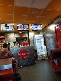 Atmosphère du Pizzeria Aladin Pizza à Sens - n°1