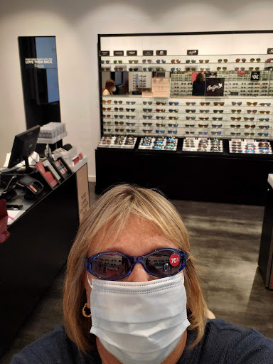 Shopping Mall «Asheville Outlets», reviews and photos, 800 Brevard Rd, Asheville, NC 28806, USA