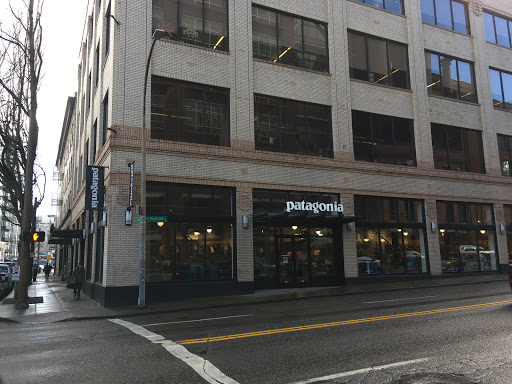 Clothing Store «Patagonia Portland», reviews and photos, 1106 W Burnside St, Portland, OR 97209, USA