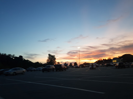 Shopping Mall «Highlands Square Shopping Center», reviews and photos, 250 Highlands Square Dr, Hendersonville, NC 28792, USA