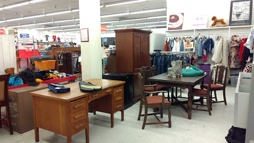 Thrift Store «Goodwill», reviews and photos, 3718 Lincoln Way, Ames, IA 50014, USA