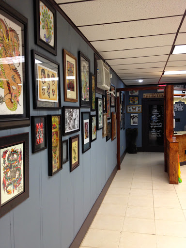 Tattoo Shop «Rise Above Tattoo», reviews and photos, 1009 N Mills Ave, Orlando, FL 32803, USA