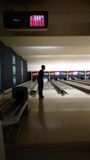 Bowling Alley «Flat Rock Lanes», reviews and photos, 14700 Telegraph Rd, South Rockwood, MI 48179, USA