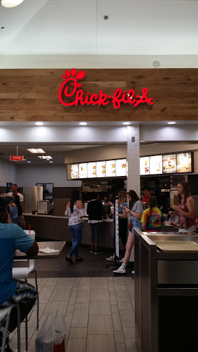 Fast Food Restaurant «Chick-fil-A», reviews and photos, 3500 McCann Rd, Longview, TX 75605, USA