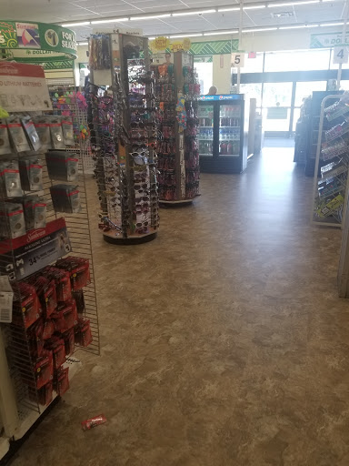 Dollar Store «Dollar Tree», reviews and photos, 58 Swansea Mall Dr, Swansea, MA 02777, USA