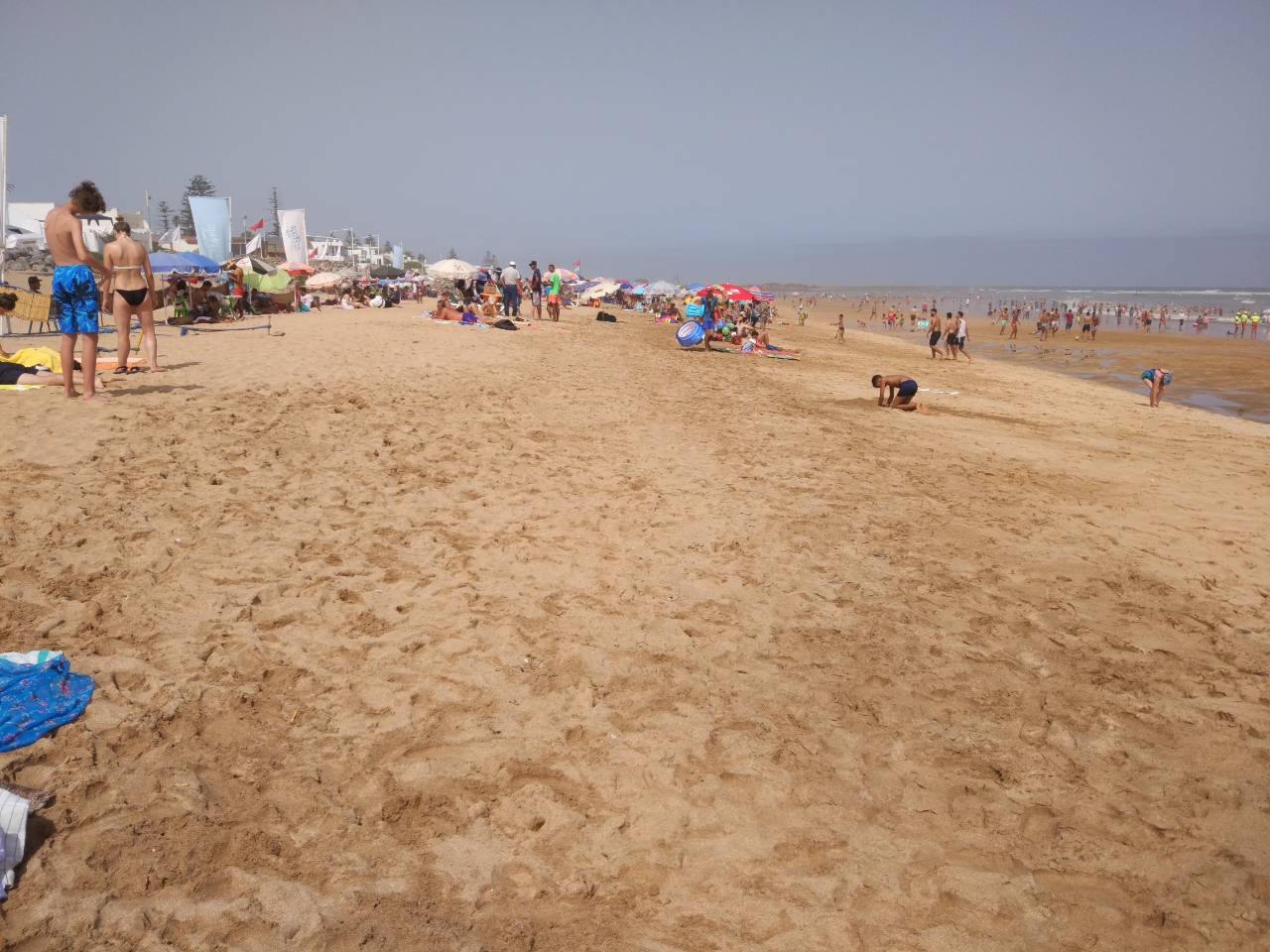 Fotografie cu Plage de Skhirat cu o suprafață de apa turcoaz