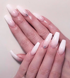 Q nails and Beauty