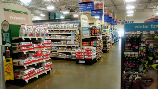 Pet Supply Store «PetSmart», reviews and photos, 3347 E Foothill Blvd, Pasadena, CA 91107, USA