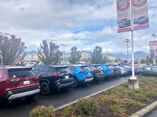 Car Dealer «Grants Pass Toyota», reviews and photos, 375 Redwood Hwy, Grants Pass, OR 97527, USA